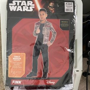 Disney Star Wars Finn Child Medium